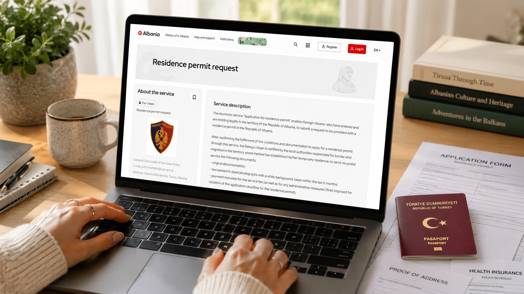 e-Albania oturum başvuru formu ve Türk pasaportu